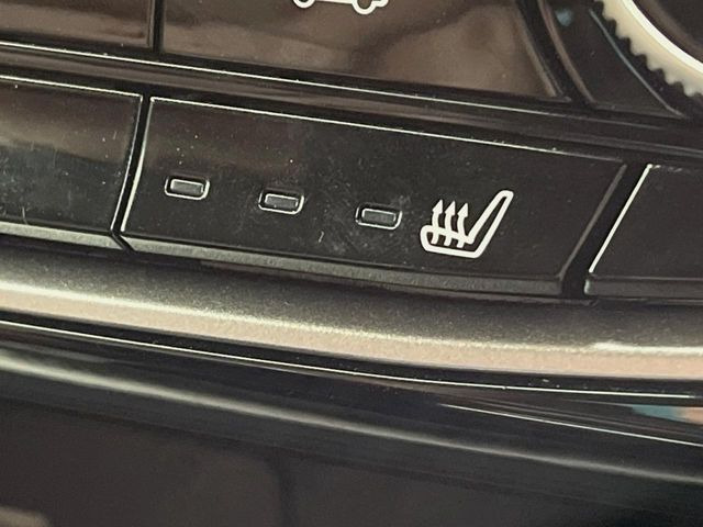 �y�V�[�g�q�[�^�[�z�������ɏd�󂷂�V�[�g�q�[�^�[!�G�A�R����葁�����܂��Ă����̂Ŋ�����̐l�����S�ł��ˁ�G�A�R���̉����͊������邩����A�Ƃ������ɂ����������߂ł��B