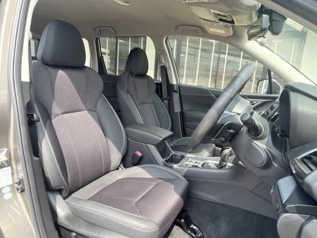 �y����R���r�V�[�g�z����̂ӂ���肪�e�ՂŃ����e�i���X�����ȒP�ȁA�@�\���ɗD��鍇����v���̗p�����㎿�ȃV�[�g�ł��B����S�n���悭�A���������ӂ��S�n�ǂ��ԓ���Ԃ����o���Ă���܂��B
