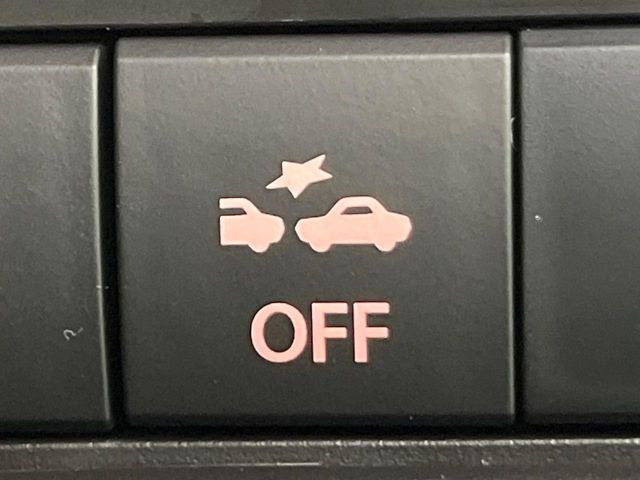 �y�X�Y�L �Z�[�t�e�B�T�|�[�g�z���s���ɑO���̎ԗ�����F�����A�Փ˂������Ȏ��͌x��ƃu���[�L�ŏՓˉ���Ɣ�Q�y�����A�V�X�g�B�����S�Ƀh���C�u�����y���݂��������܂��B