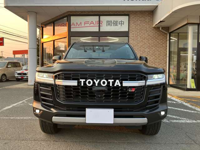 ランドクルーザー3003.3 GRスポーツ ディーゼル 4WD