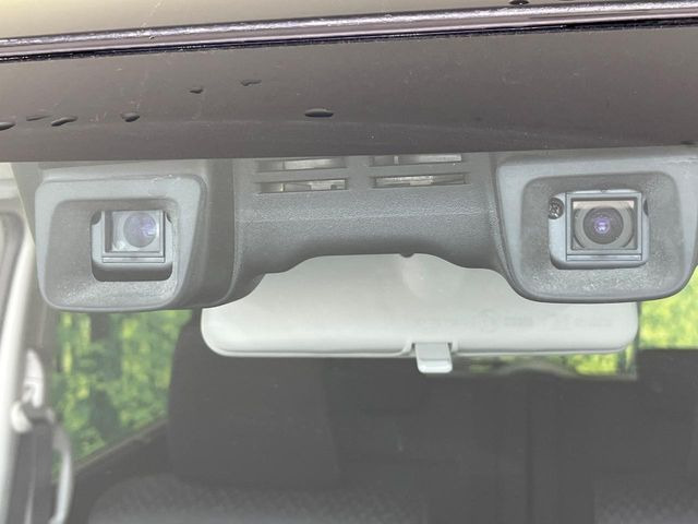 �y�X�Y�L �Z�[�t�e�B�T�|�[�g�z���s���ɑO���̎ԗ�����F�����A�Փ˂������Ȏ��͌x��ƃu���[�L�ŏՓˉ���Ɣ�Q�y�����A�V�X�g�B�����S�Ƀh���C�u�����y���݂��������܂��B