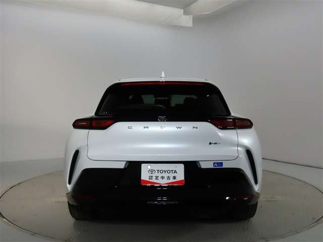 クラウンスポーツ2.5 Z E-Four 4WD