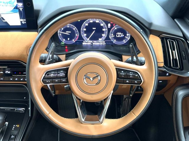 �y�����v�����X�e�A�����O�z�㎿�Ȋv���g�p���邱�ƂŁA��ɂ����������݂ƂĂ��^�]���₷���n���h���ł���