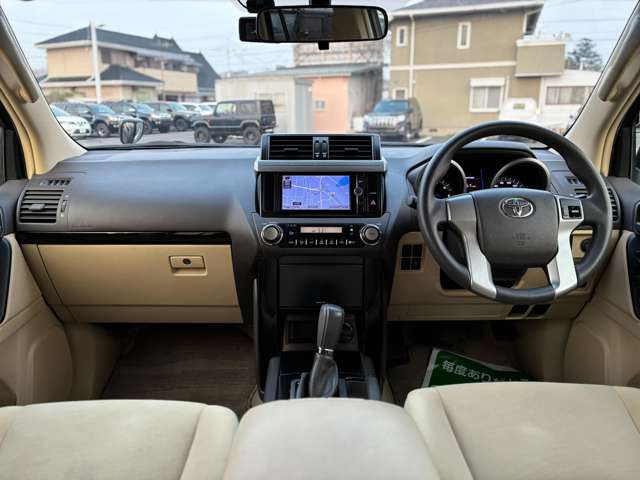 �S�Ԏ���\�ł��B�傫�ȓW����������ۂɉ^�]���Ă݂ĉ������B���ۂɏ���Ă݂Ă��ꂩ��̃J�[���C�t��z�����Ă���������