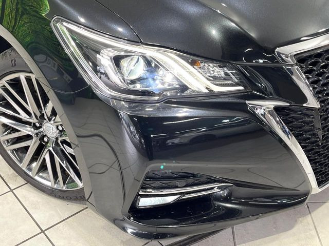 �yLED�w�b�h���C�g�z���V����ԑ��s�����ǍD�Ȏ��E���m�ۂ����S���ĉ^�]�ł��鍂�P�xLED�w�b�h���C�g�𑕔�!�_�����x�������A����d�͂��}�����Ă��܂��B