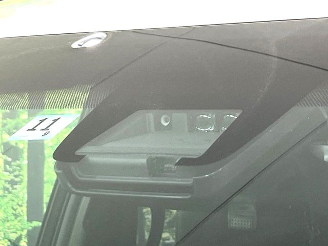 �y�g���^�Z�[�t�e�B�Z���X�z���s���ɑO���̎ԗ�����F�����A�Փ˂������Ȏ��͌x��ƃu���[�L�ŏՓˉ���Ɣ�Q�y�����A�V�X�g�B�����S�Ƀh���C�u�����y���݂��������܂��B