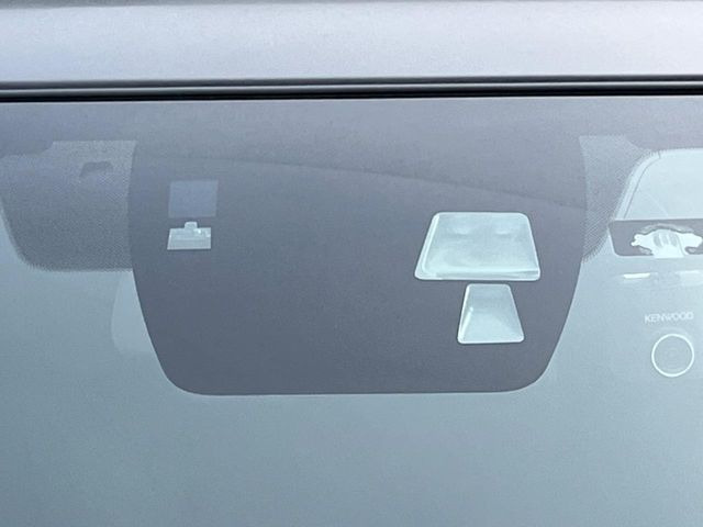 �y�X�}�[�g�V�e�B�u���[�L�T�|�[�g�z�ᑬ���s���ɑO���̎ԗ�����F�����A�Փ˂������Ȏ��͌x��ƃu���[�L�ŏՓˉ���Ɣ�Q�y�����A�V�X�g�B�����S�Ƀh���C�u�����y���݂��������܂��B