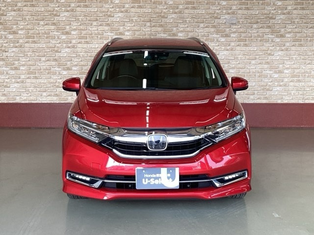 シャトル1.5 ハイブリッド Z ホンダセンシング 4WD