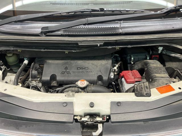 �e�؁E���J�Ȑ�僁�J�j�b�N�X�^�b�t������!�E�Ԍ��E�_�������E���̓��̏C���ȂǃA�t�^�[�T�[�r�X�����S�B���Ԃ̃J�X�^�}�C�Y���l�N�X�e�[�W�̃T�[�r�X�X�^�b�t�܂ł����k���������B