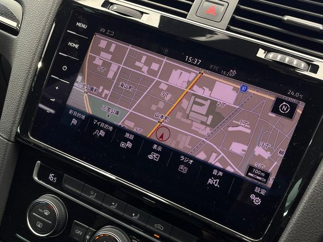 �������i�r:��̊��̂���i�r�́A����������ԓ������o���Ă���܂��B�I�[�f�B�I�@�\���[�����Ă���܂��̂ŁA�^�]�����y���߂܂���