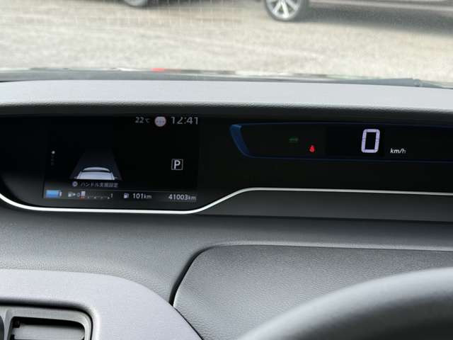 セレナ1.2 e-POWER ハイウェイスターV