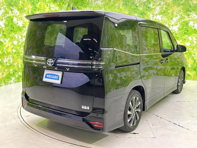 ヴォクシー1.8 ハイブリッド S-Z