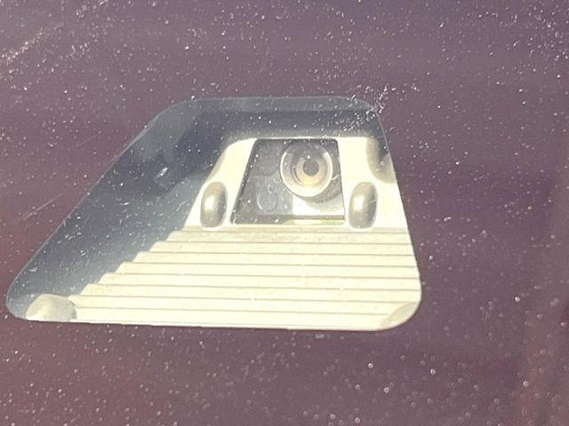 �y�g���^�Z�[�t�e�B�Z���X�z���s���ɑO���̎ԗ�����F�����A�Փ˂������Ȏ��͌x��ƃu���[�L�ŏՓˉ���Ɣ�Q�y�����A�V�X�g�B�����S�Ƀh���C�u�����y���݂��������܂��B