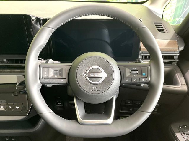 �y�����v�����X�e�A�����O�z�㎿�Ȋv���g�p���邱�ƂŁA��ɂ����������݂ƂĂ��^�]���₷���n���h���ł���