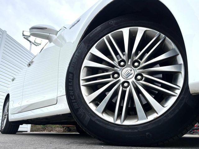 �y�����I�v�V����17�C���`�A���~�z�C�[���z�����I�v�V�����z�C�[���𑕒��B���s���\�̌���ɉ����A�O�ς����X�^�C���b�V���ɂȂ��Ă��܂��B