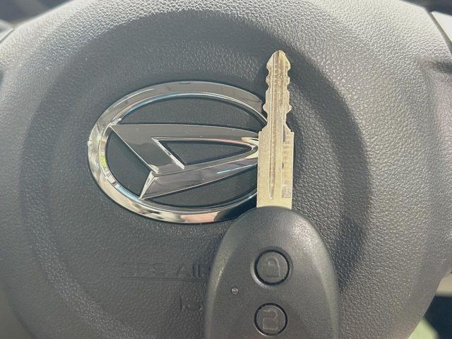 �y�L�[���X�z�������ꂽ�ꏊ����ł��{�^����Ńh�A�̊J���E�{�����ł���̂łƂ��Ă��֗�!�h�A�̌�������ɏ������邱�Ƃ�����܂����