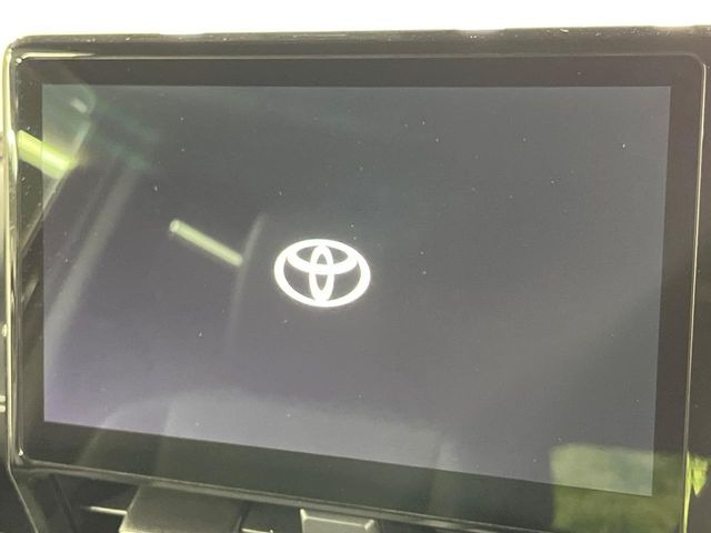 �y�����i�r�z�l�C�̏����i�r�𑕔����Ă���܂��B�i�r�̎g���₷���͂������A�I�[�f�B�I�@�\���[��!�L�����v�◷�s�͂������A�ʋ΂┃�����ȂǕ��i�̃h���C�u���y�����Ȃ�͂���