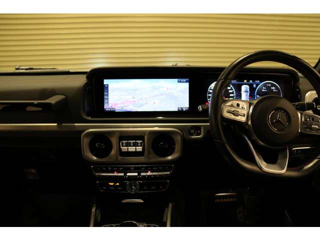 GクラスG400d AMG ライン 4WD