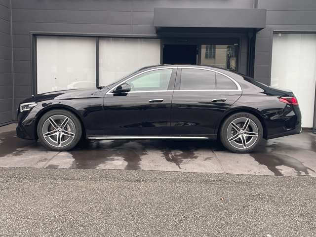 EクラスE200 アバンギャルド AMGラインパッケージ (ISG)