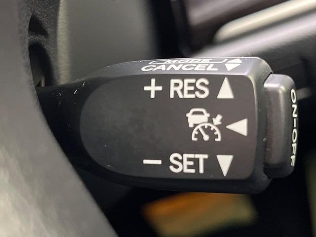 �y���[�_�[�N���[�Y�R���g���[���z�������H�ł̒��������s���y��!!�����ő��x��ۂN���[�Y�R���g���[�����A�Փˌy���V�X�e���ƘA�g���A�O���̎ԗ������m���ĎԊԂ�ۂ悤�ɑ��x���߂��Ă���܂�!!