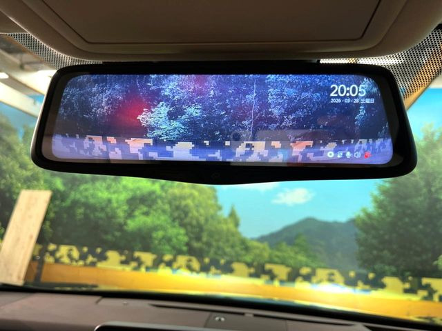 �y�f�W�^���C���i�[�~���[�z��Ȃ̑傫�ȉו��⓯��҂Ō�����m�F���Â炢���ł����S!�J�������B�e�����ԗ�����̉f�������[���~���[���ɕ\���B�N���A�Ȏ��E�ŏ󋵂̊m�F���\�ł�!