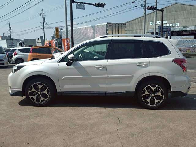 フォレスター2.0 XT アイサイト 4WD