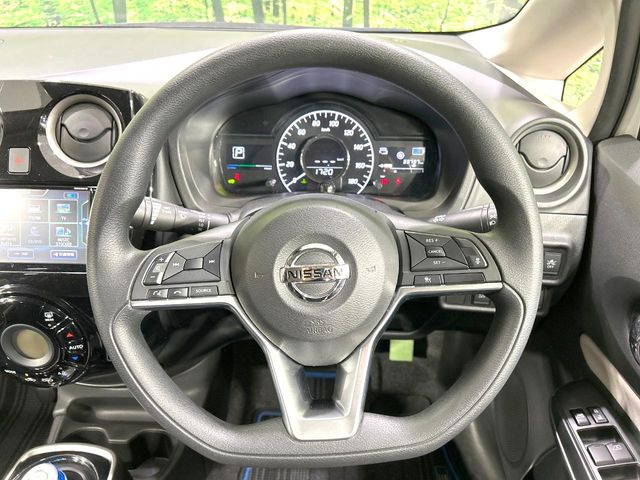 �y�X�e�A�����O�X�C�b�`�z�^�]���A�O������ڐ������炷���ƂȂ��A�I�[�f�B�I���̑��삪�\�ȕ֗��@�\!���S&���K�ȃh���C�u�����o���Ă���܂���