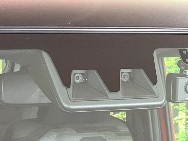 �y�X�}�[�g�A�V�X�g�z���s���ɑO���̎ԗ�����F�����A�Փ˂������Ȏ��͌x��ƃu���[�L�ŏՓˉ���Ɣ�Q�y�����A�V�X�g�B�����S�Ƀh���C�u�����y���݂��������܂��B