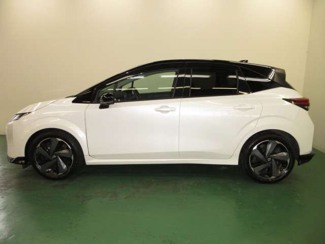 ノートオーラ1.2 G レザーエディション