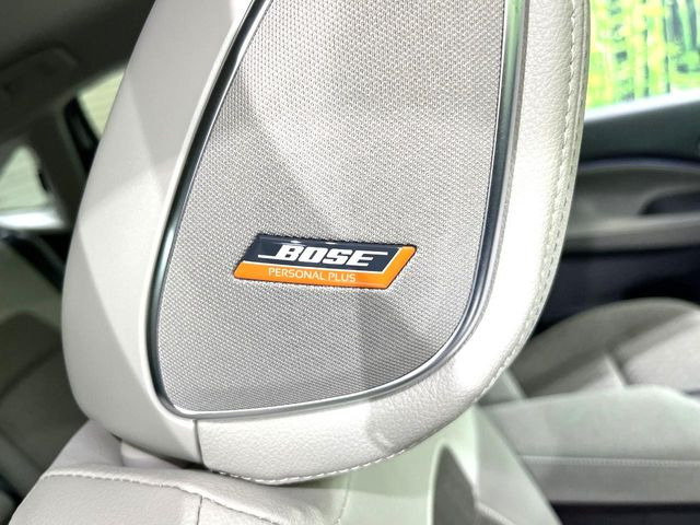 �yBOSE�T�E���h�V�X�e���z���[�J�[�I�v�V�����̍��i�ʃT�E���h�V�X�e���𓋍ځB��p�̃`���[�j���O���{���ꂽ�召�l�X�ȃX�s�[�J�[����ǎ��ȃT�E���h���t�ł��A�Տꊴ���ӂ�鉹����Ԃ����o���܂��B