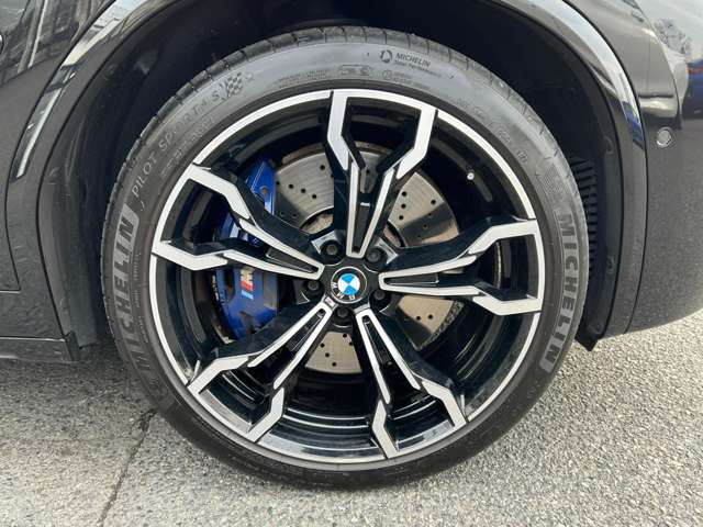 X4 Mコンペティション 4WD