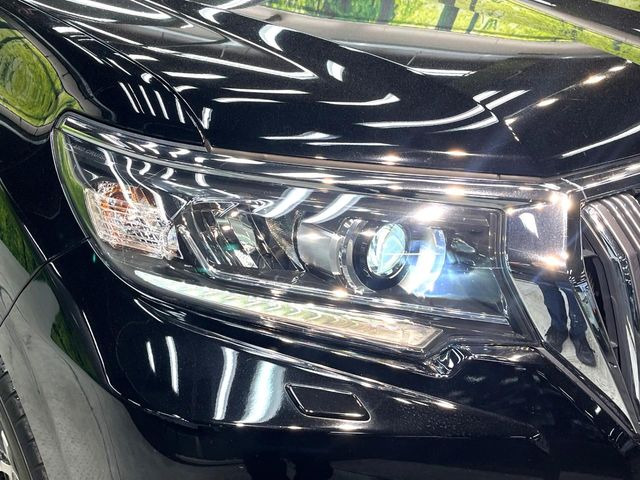 �yLED�w�b�h���C�g�z���V����ԑ��s�����ǍD�Ȏ��E���m�ۂ����S���ĉ^�]�ł��鍂�P�xLED�w�b�h���C�g�𑕔�!�_�����x�������A����d�͂��}�����Ă��܂��B