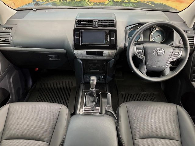 ランドクルーザープラド2.8 TX Lパッケージ ブラックエディション ディーゼル 4WD