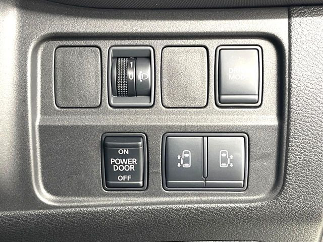 �y�����p���[�X���C�h�h�A�z�X�}�[�g�L�[��^�]�Ȃ̃X�C�b�`�Ō�ȗ����X���C�h�h�A�̊J���\���d��������͂����ăh�A���J����K�v�������A�����Ȃ��q�l�ł��ȒP�ɊJ���߂ł����K�ł���