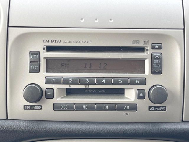 お好きな音楽を車内でお楽しみいただけます♪スピーカー交換・ウーハー追加などの音質向上や、最新ナビ・後席モニター等の取り付けも是非ご相談ください!