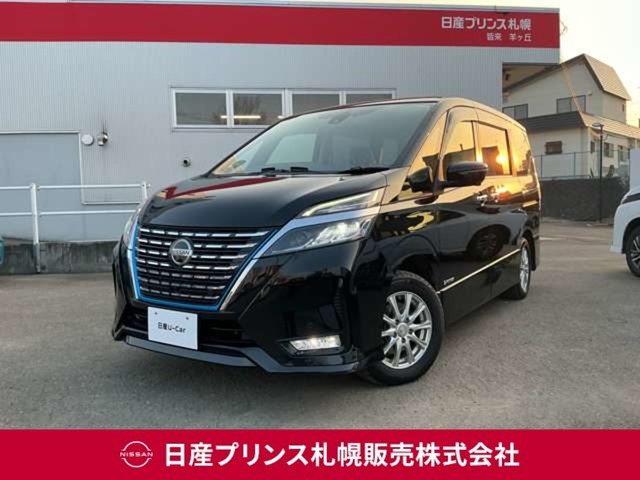 セレナ1.2 e-POWER ハイウェイスターV