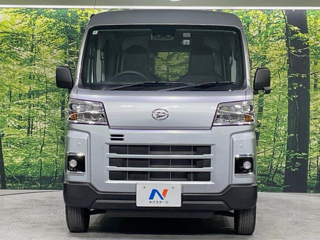 ���Ђł́A�S�ԁw�C�����Ȃ��x�̂��Ԃ̂ݎ�舵���Ă���܂��B��C�o�C���[�ɂ�錵�I�����d����̌�A���Ɍ�̎ԗ��`�F�b�N���s���A�l�N�X�e�[�W���F�肵�����i���Ȓ��ÎԂ����񋟂��Ă���܂��B