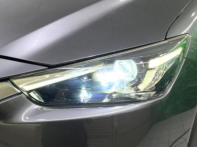 �yLED�w�b�h���C�g�z���V����ԑ��s�����ǍD�Ȏ��E���m�ۂ����S���ĉ^�]�ł��鍂�P�xLED�w�b�h���C�g�𑕔�!�_�����x�������A����d�͂��}�����Ă��܂��B