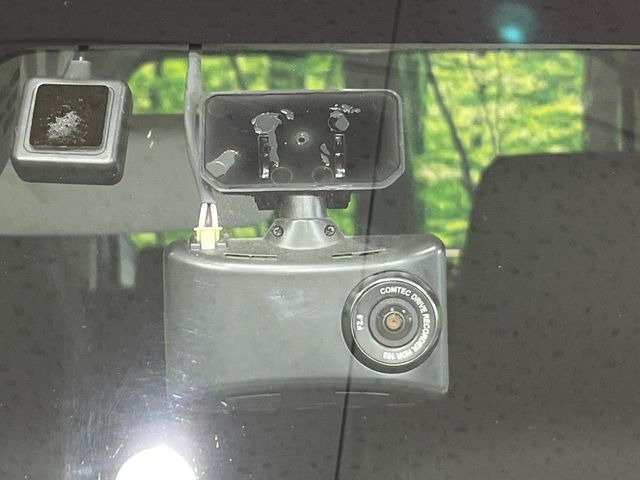 �y�h���C�u���R�[�_�[�z�h���C�u���R�[�_�[����!���s���͂������A������^�]�⎖�̂ɑ��������ہA�f���ŋL�^���A����̃��X�N�ɔ����܂��B���L�^�pSD�J�[�h�͂��q�l�����g�ł��������������K�v������܂��B