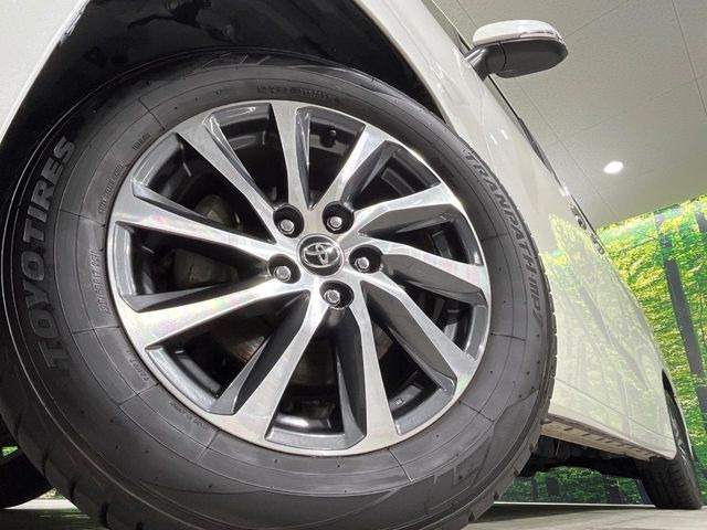 �y����17�C���`�A���~�z�C�[���z�O�ςɃ}�b�`���������A���~�z�C�[���𑕒����Ă���܂��B�e��ЊO�A���~�z�C�[����A�X�^�b�h���X�^�C�����戵�����Ă���܂��B���񂲑��k����������