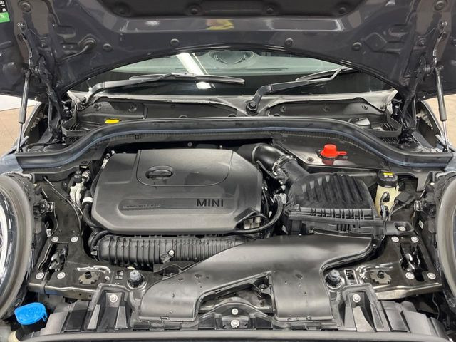 �����X�ł́A�e���[�J�[�̐�p�f�f�e�X�^�[�𓱓��B���Ǝ��i�����e�N�j�J���X�^�b�t���풓���Ă���܂��̂ŁA������̍ۂɂ����S���Ă����p���������܂��B