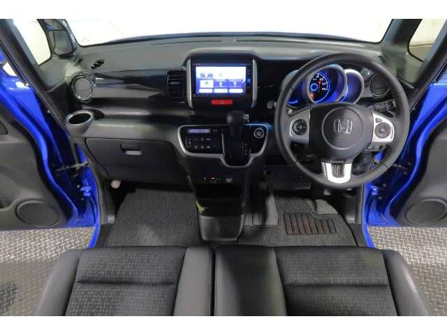 N-BOXカスタムG ターボ Lパッケージ