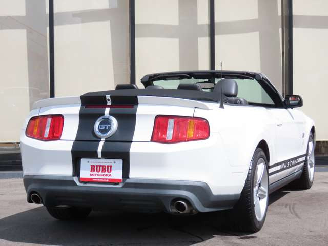 マスタングコンバーチブルV8 GT プレミアム