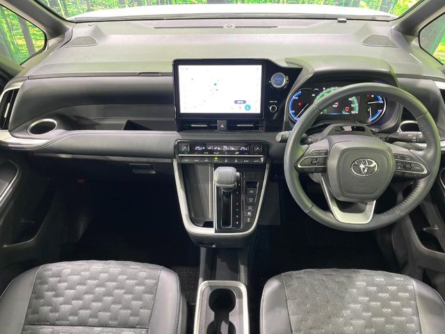 ヴォクシー1.8 ハイブリッド S-Z