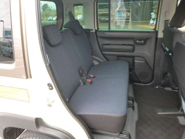 ��l���������ƍ���郊�A�V�[�g�B�X���C�h�@�\���t���Ă��܂��̂Ŏg�����ɍ��킹�Ă��g�������܂��B���̑����̍L�����Ă��������B