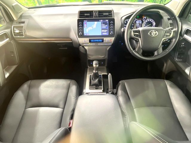 ランドクルーザープラド2.7 TX Lパッケージ マットブラック エディション 4WD