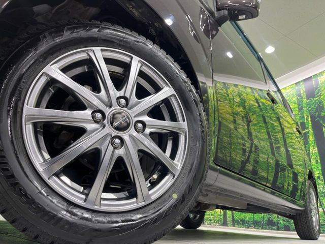 �y14�C���`�A���~�z�C�[���z�O�ςɃ}�b�`�����A���~�z�C�[���𑕒����Ă���܂��B�e��A���~�z�C�[����A�X�^�b�h���X�^�C�����戵�����Ă���܂��B���񂲑��k����������