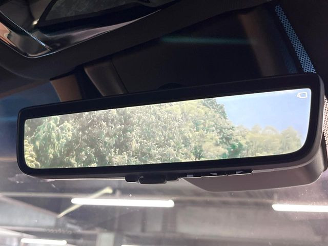 �y�f�W�^���C���i�[�~���[�z��Ȃ̑傫�ȉו��⓯��҂Ō�����m�F���Â炢���ł����S!�J�������B�e�����ԗ�����̉f�������[���~���[���ɕ\���B�N���A�Ȏ��E�ŏ󋵂̊m�F���\�ł�!