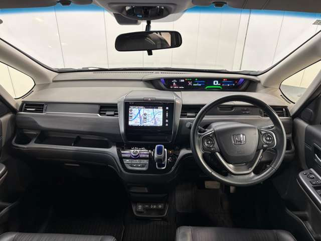 フリード1.5 ハイブリッド EX