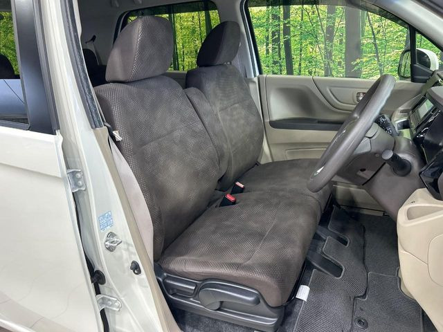 �^�]�ȃV�[�g���͎g�p�������Ȃ��A�ǍD�ȏ�ԂƂȂ��Ă��܂��B���J�Ɏg���Ă������Ƃ��悭�킩��܂��ˁB